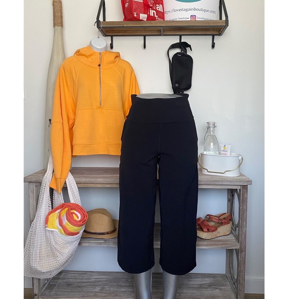 lululemon athletica Black Cropped Pants